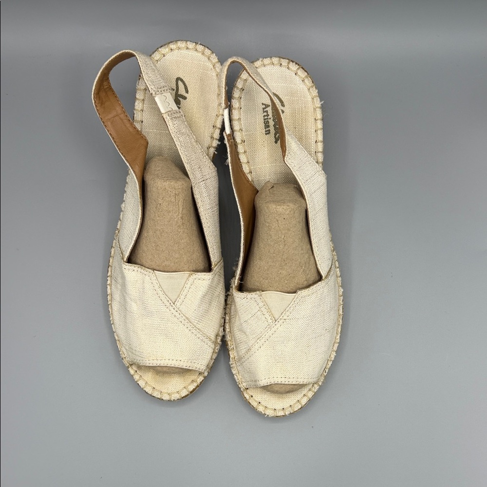 Clarks Artisan Sz 11M Women's Tan Espadrille Sandals. No box!